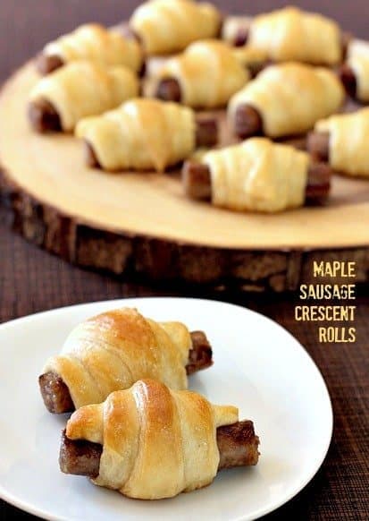 Crescent rolls stuffed with sausage for an easy breakfast recipe