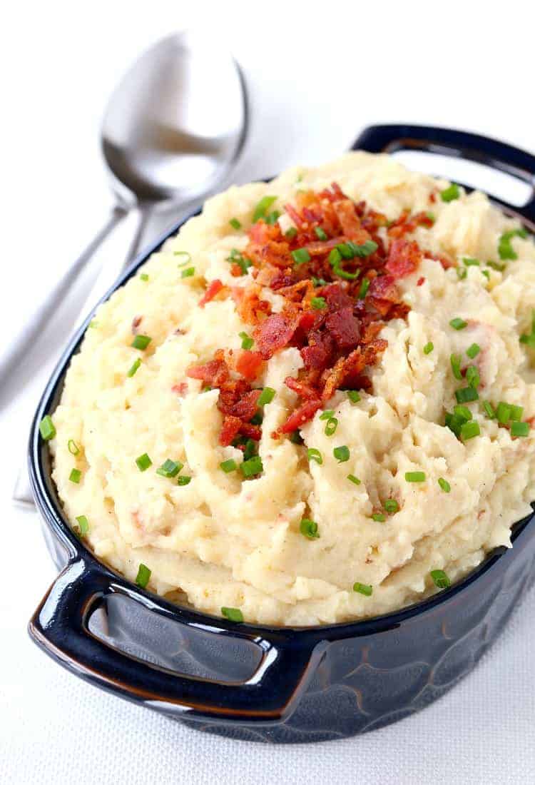 Loaded Slow Cooker Mashed Potatoes | Crock Pot Potatoes | Mantitlement