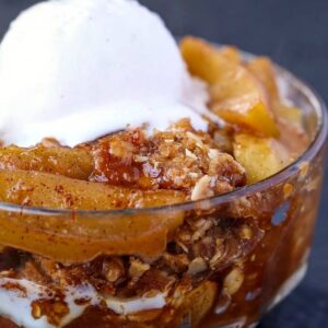 Easy Apple Crisp Recipe is an apple recipe baked with a crumb topping and can be served with ice cream