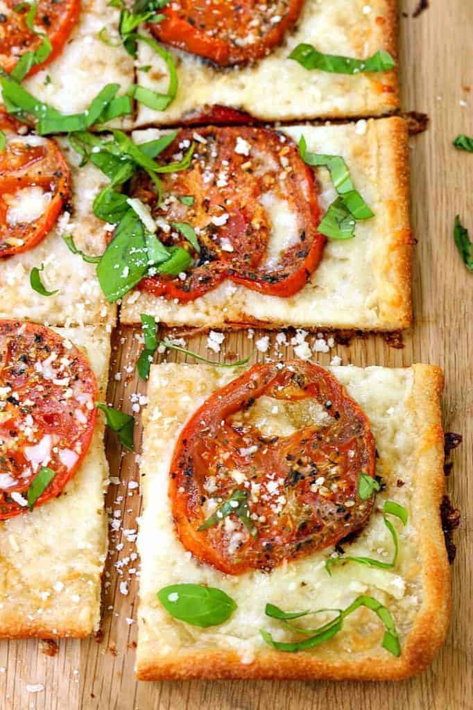 Roasted Tomato Basil Pizza - Mantitlement