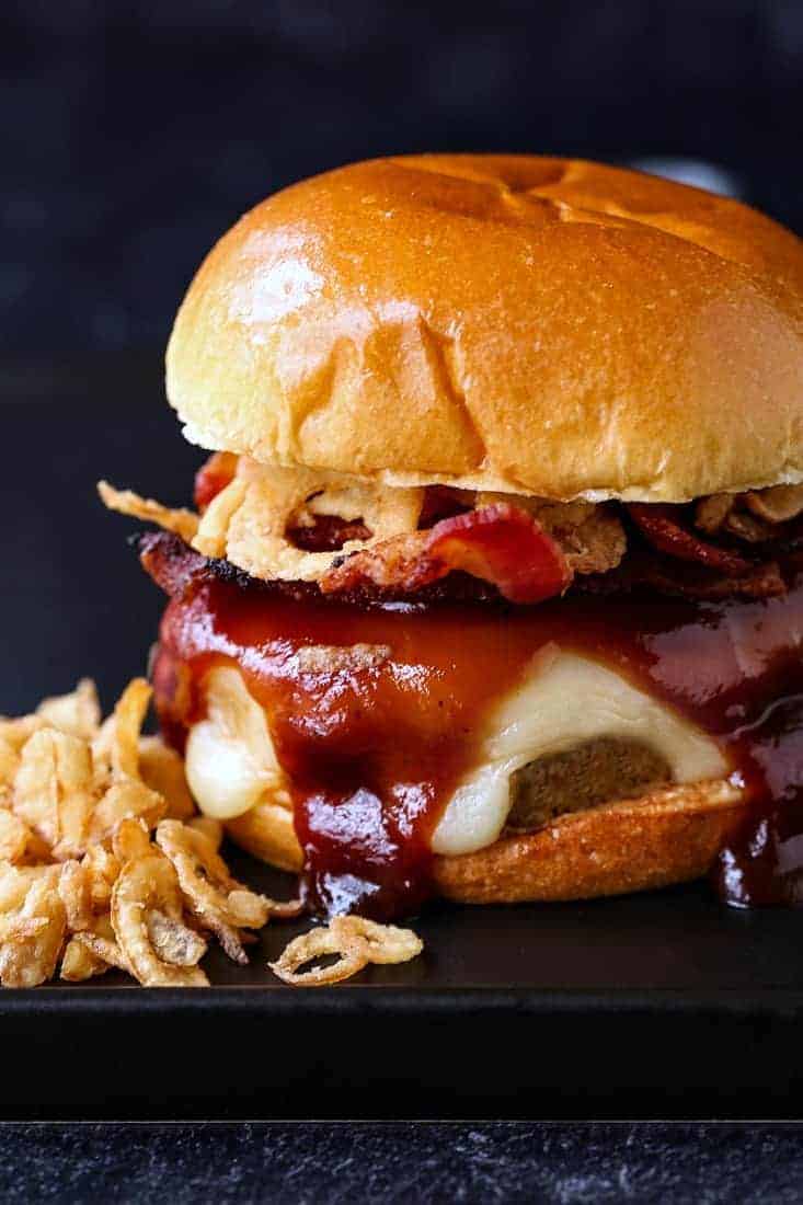 Tapijt Uitvoerder Toeval BBQ Bacon Turkey Burgers | Addicting Burger Recipe | Mantitlement