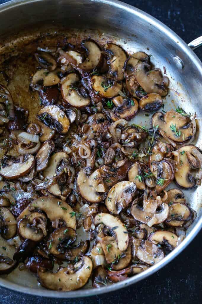 Mushroom and Thyme Cheese Bread - An Easy Appetizer - Mantitlement