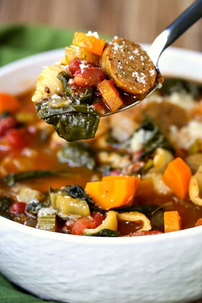 Sausage Minestrone Soup | 30 Minute Soup Recipe | Mantitlement