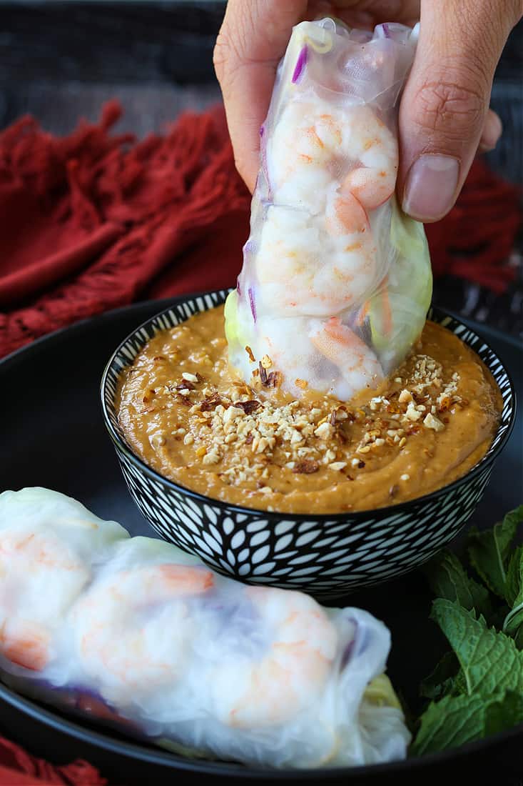 Vietnamese Shrimp Spring Rolls With Peanut Sauce