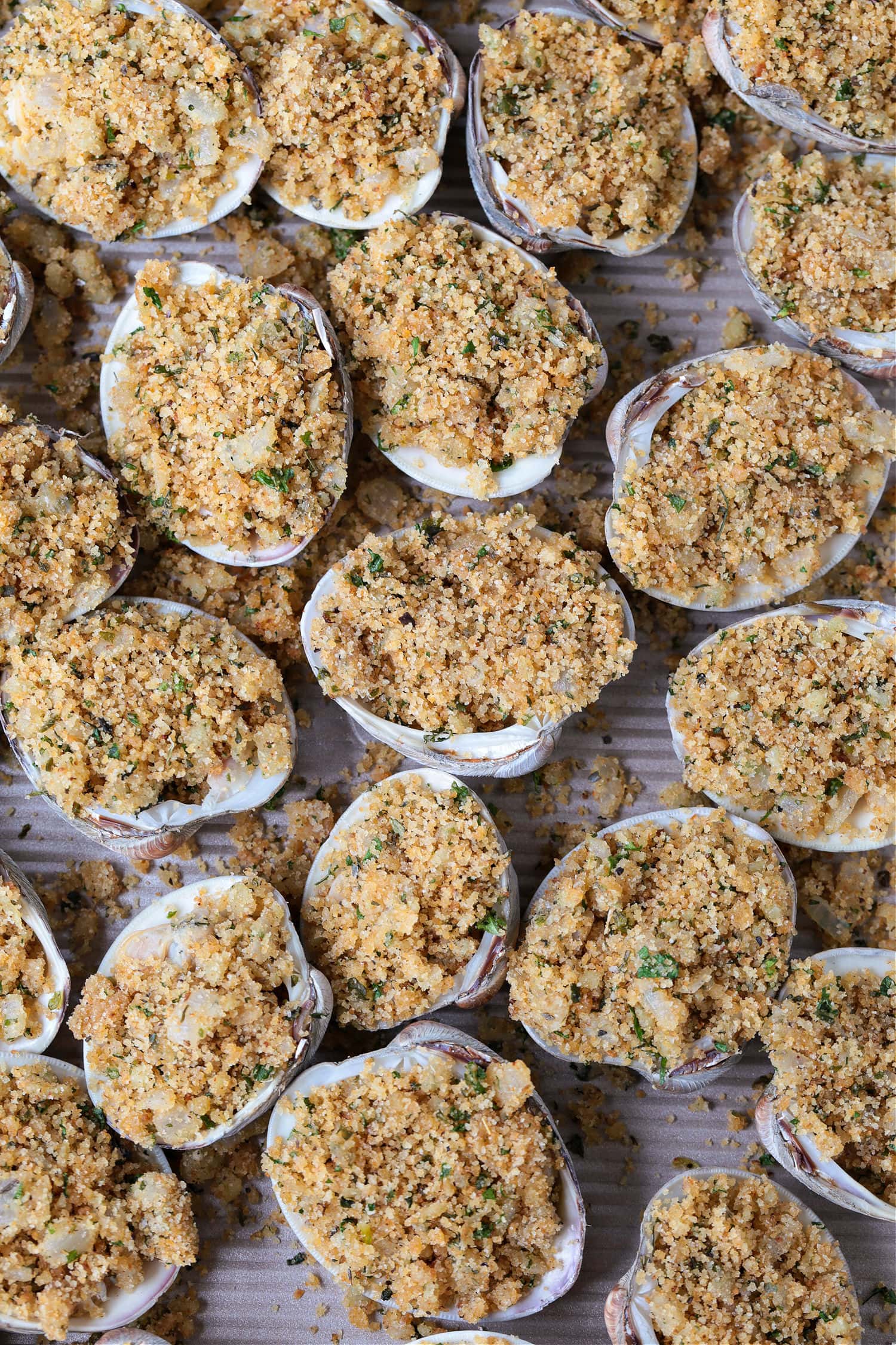 Baked Clams Recipe | Mantitlement