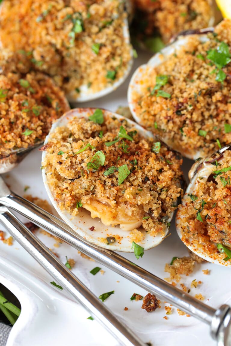 Baked Clams Recipe | Mantitlement