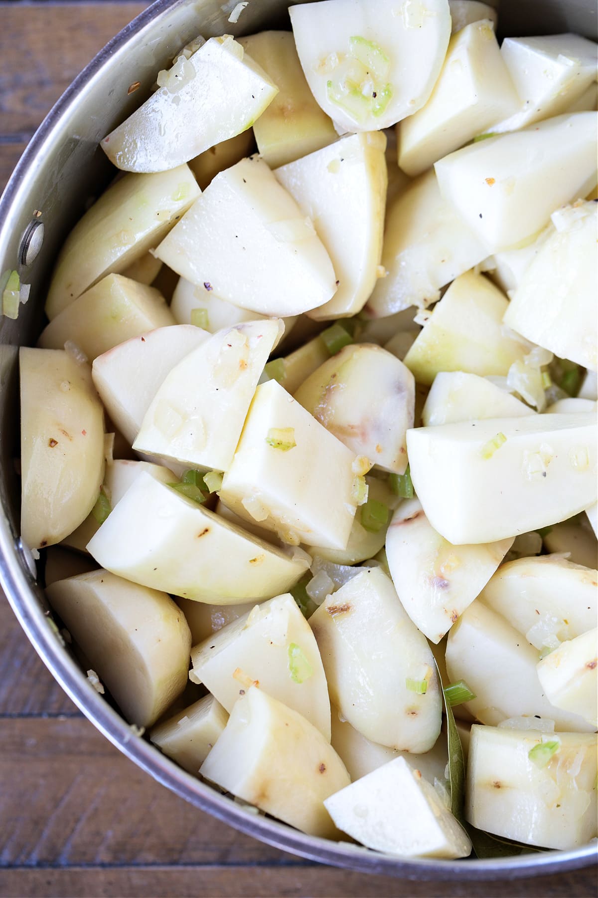 Old Fashioned Potato Soup | Mantitlement