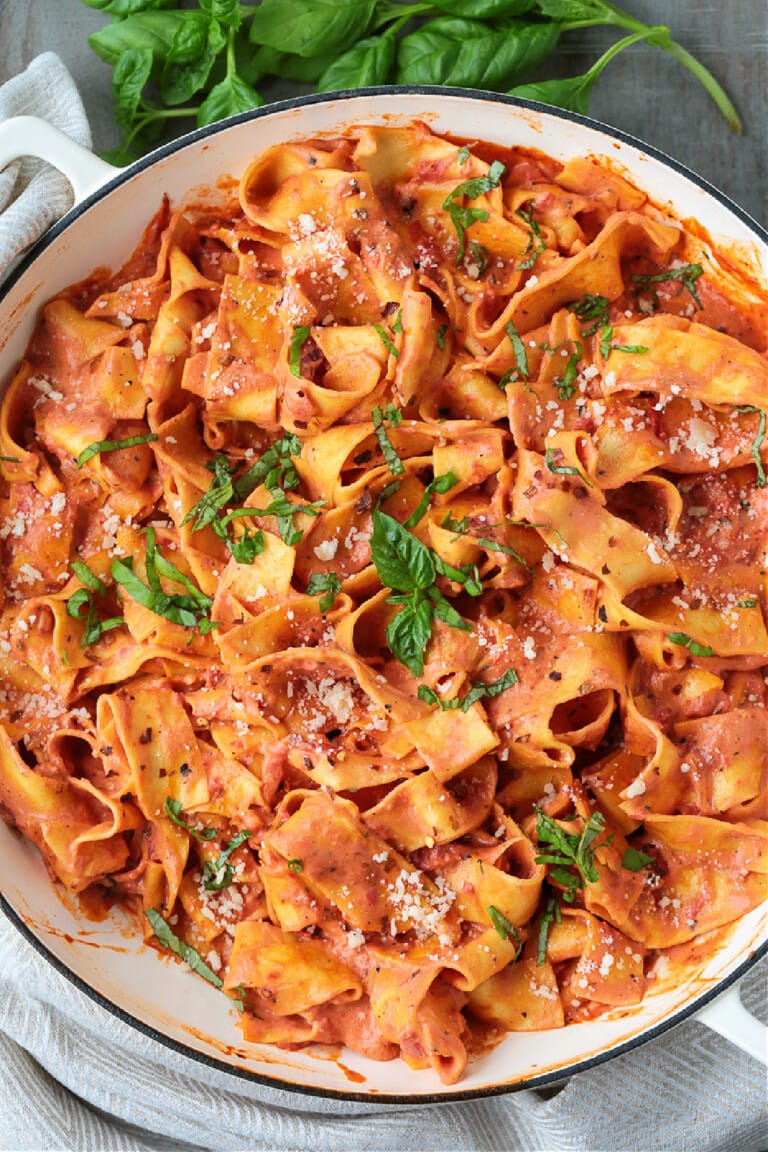 Pappardelle in Champagne Cream Sauce | Mantitlement