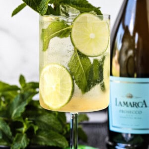 prosecco cocktail with mint in glass